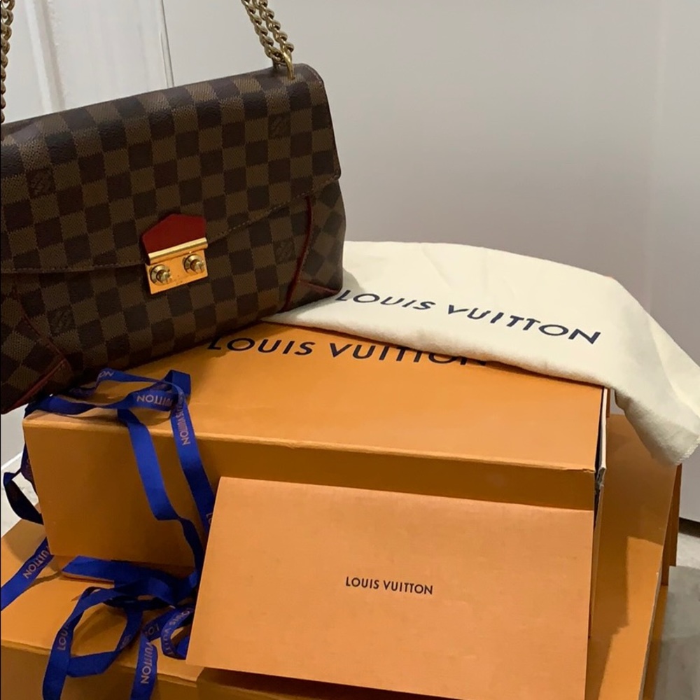 Authentic LV Chain purse